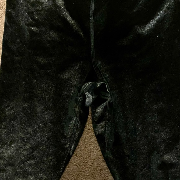 VS Pink Ultimate Shimmer Velvet Leggings - Picture 4 of 4